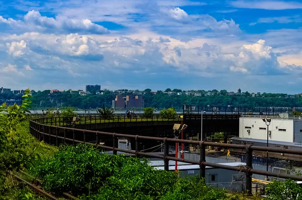 High Line Mil Lång Förhöjd Linjär Park Greenway Och Järnväg — Stockfoto