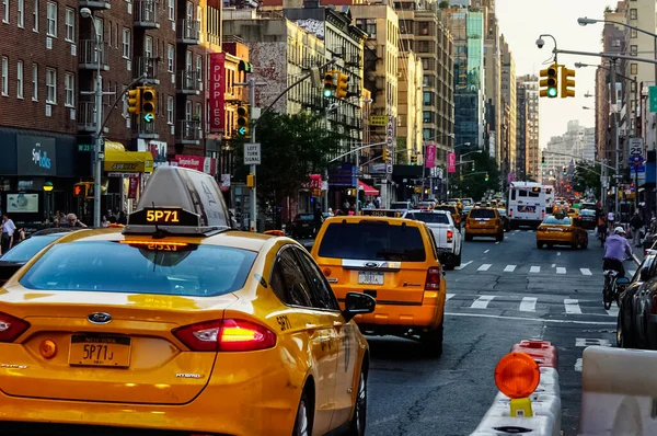Nova Iorque Panorama Rua Manhattan Com Táxis Amarelos Nova Iorque — Fotografia de Stock