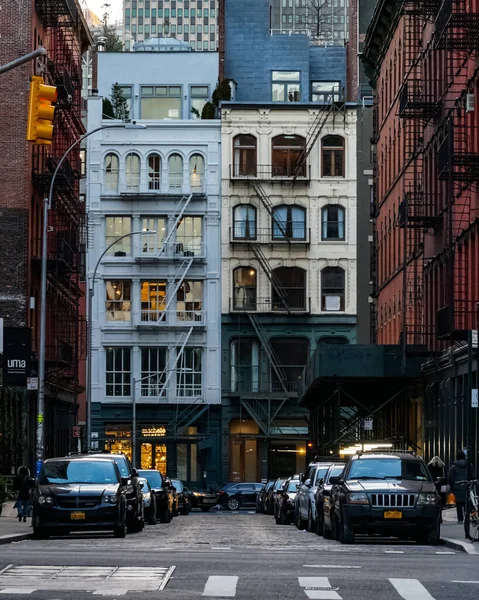 Soho Bairro Nova York Manhattan Com Amarelo Táxis Nova York — Fotografia de Stock