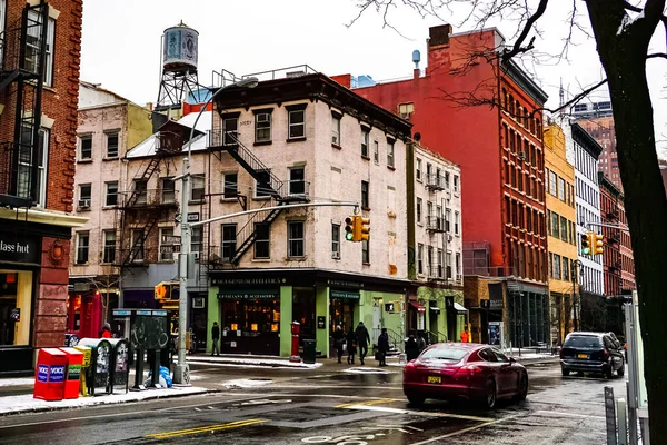 Dzielnica New York City Soho Manhattanie Żółtymi Taksówkami Ulicach Nowego — Zdjęcie stockowe