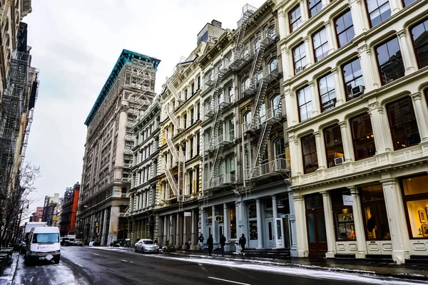 Barrio Soho Nueva York Manhattan Con Taxis Amarillos Nueva York —  Fotos de Stock