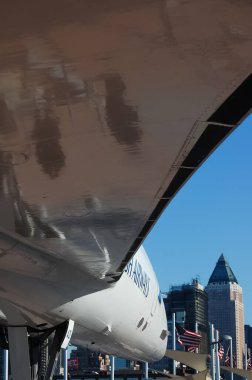 British Airways Concorde süpersonik yolcu jeti New York 'taki Intrepid Sea, Air and Space Museum' da sergileniyor.. 
