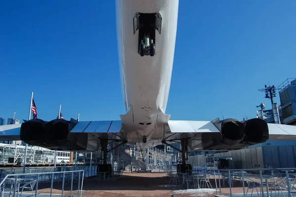 British Airways Concorde Supersonische Passagiersvliegtuig Zien Het Intrepid Sea Air — Stockfoto