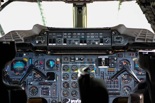 Concorde Cockpit Och Instrumentpanel British Airways Concorde Överljudspassagerarjet Som Visas — Stockfoto