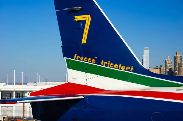 Aermacchi 339 Den Farben Des Kunstflugteams Frecce Tricolori Der Italienischen — Stockfoto