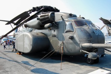 Sikorsky CH-53E Super Stallion helikopteri ABD donanmasının USS Iwo Jima LHD-7 amfibik saldırı gemisinde..