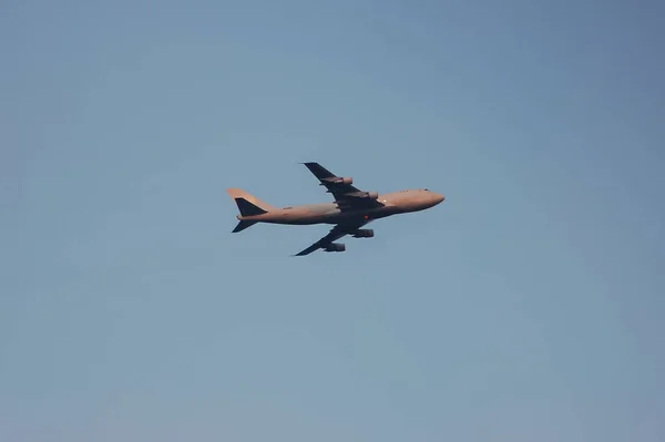 케네디 공항에서 747 200F — 스톡 사진