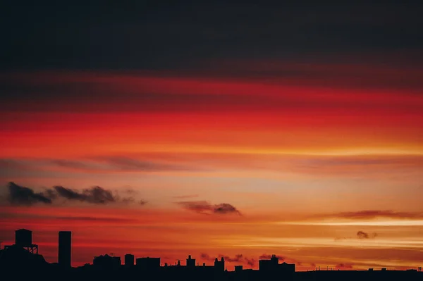 Lindas Nuvens Céu Amanhecer Sobre Brooklyn Nova York — Fotografia de Stock