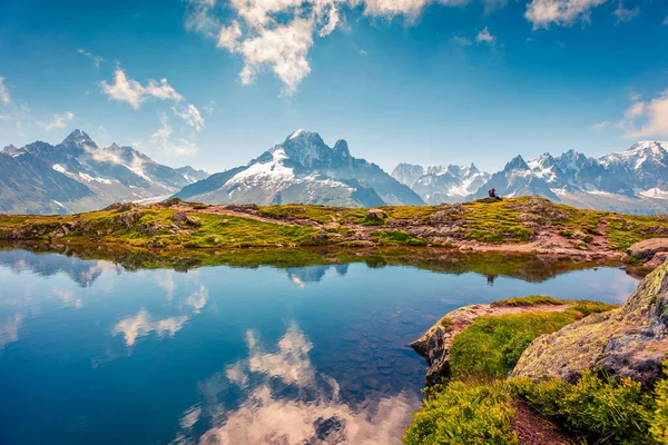 Vista Incrível Verão Lago Lac Blanc Com Mont Blanc Monte — Fotografia de Stock