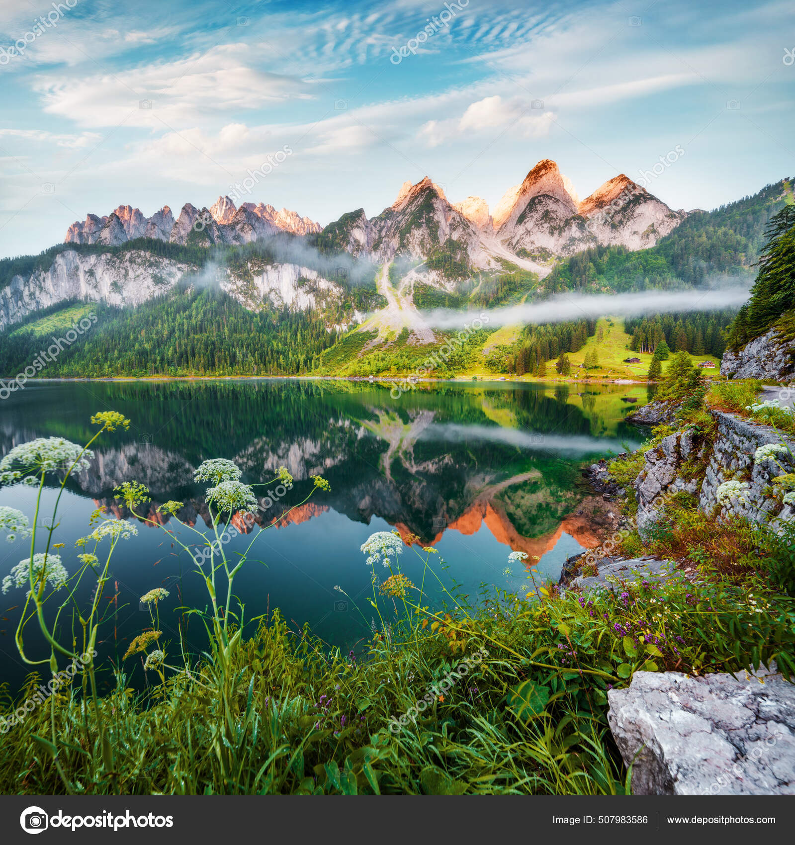 Dreamy Summer View Grosser Donnerkogel Mountain Range Austria Europe  Colorful — Stock Photo © AndrewMayovskyy #507983586, image size:1599x1700