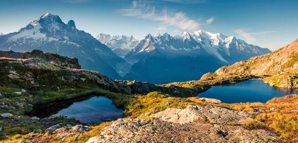 Färgglad Sommar Syn Lac Blanc Sjön Med Mont Blanc Monte — Stockfoto