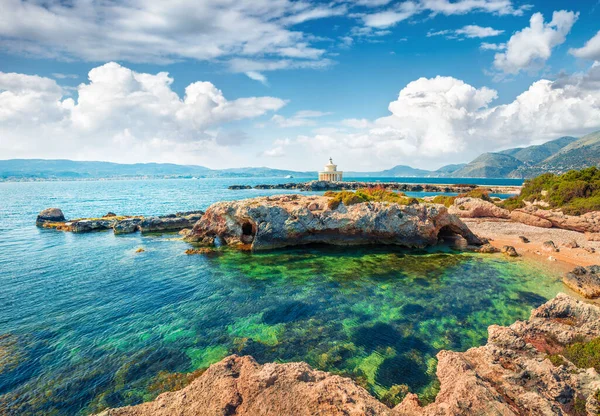 Maravillosa Vista Primavera Saint Theodore Lantern Colorido Paisaje Matutino Argostoli — Foto de Stock