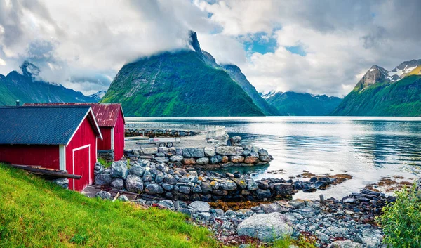 Hjorundfjorden Fiyort Orsta Belediyesi More Romsdal Lçesi Nin Renkli Gece — Stok fotoğraf