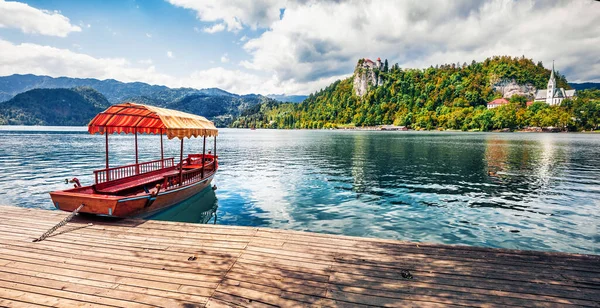 Picturesque Summer View Lake Bled Blejsko Jezero Glacial Lake Julian — Stock Photo, Image