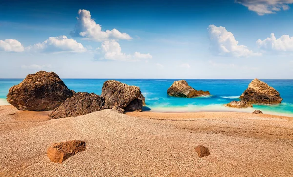 Avali Sahili Nin Güneşli Yaz Manzarası Yon Denizi Nin Resimli — Stok fotoğraf