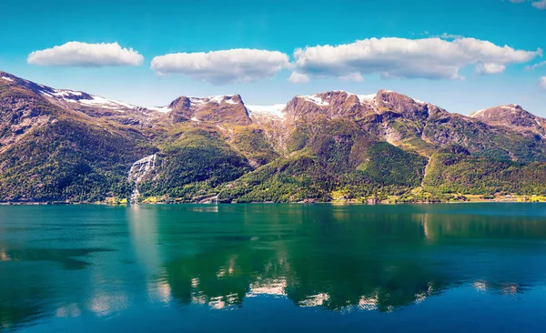 Panorama Verão Beautifel Fiorde Hardangerfjord Localizado Perto Aldeia Lofthus Município — Fotografia de Stock