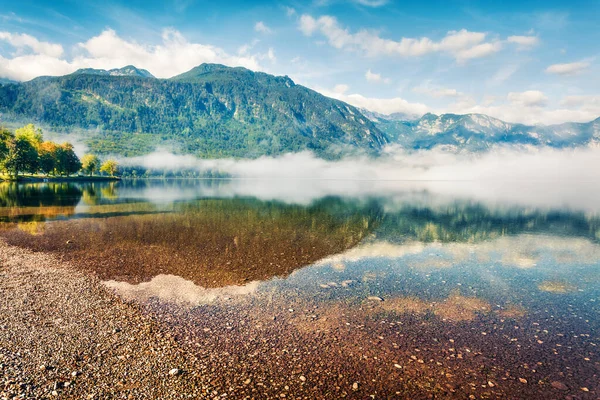 Mystische Sommer Blick Auf Bohinj See Helle Morgenlandschaft Der Julischen — Stockfoto