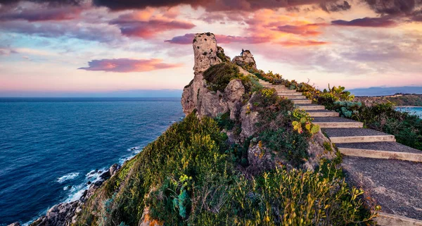 Dramatische Voorjaar Uitzicht Milazzo Cape Fantastische Zonsopgang Sicilië Italië Europa — Stockfoto
