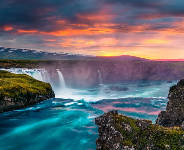 Zomer Ochtend Scène Godafoss Waterval Kleurrijke Zonsondergang Skjalfandafljot Rivier Ijsland — Stockfoto