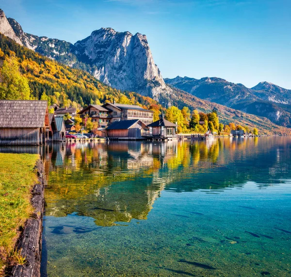 Maravilloso Día Soleado Lago Grundlsee Calma Vista Otoño Los Alpes — Foto de Stock