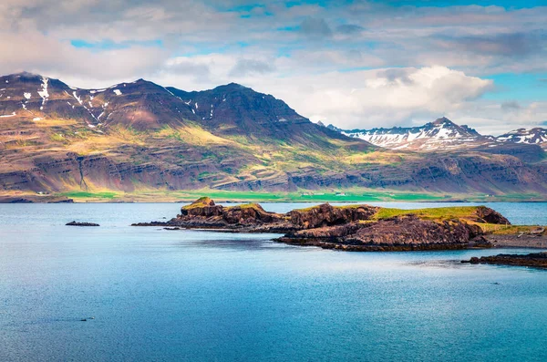 Paysage Typiquement Islandais Avec Montagnes Volcaniques Côte Atlantique Vue Estivale — Photo