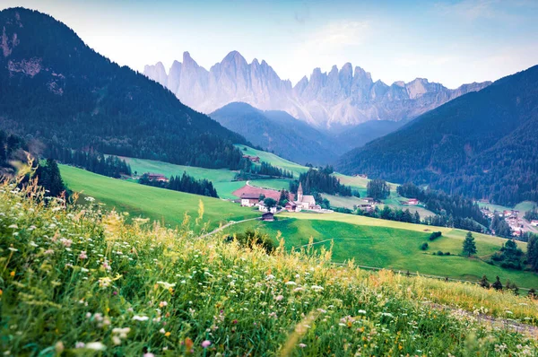 Hermosa Vista Mañana Santa Maddalena Pueblo Santa Maddalena Pintoresca Escena — Foto de Stock