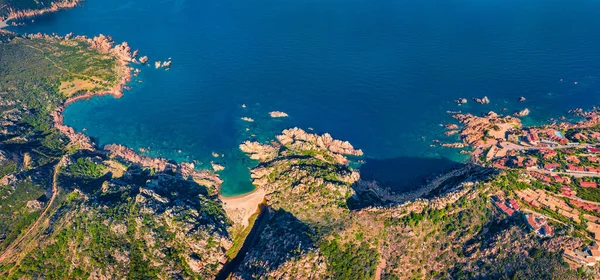 Pohled Shora Dolů Letícího Dronu Pláži Cossi Barevná Letní Scéna — Stock fotografie