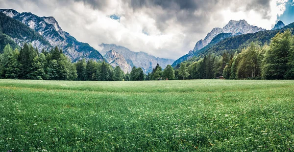 Dramatické Letní Panorama Pohoří Triglav Smutný Pohled Julian Alps Slovinsko — Stock fotografie