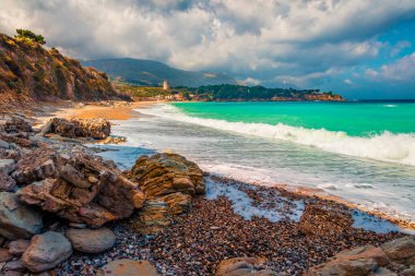 Popüler İtalya 'nın Guidaloca plajı, Scopello konumu, Sicilya, Avrupa' nın dramatik sabah manzarası. Akdeniz 'in muhteşem yaz deniz manzarası, İtalya. 
