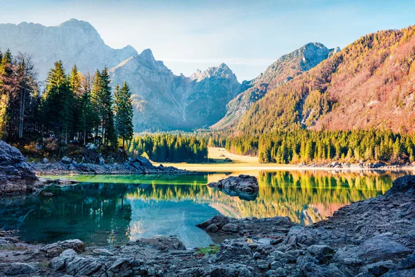 Herrlicher Blick Auf Den Fusine See Herbst Helle Morgenszene Der — Stockfoto