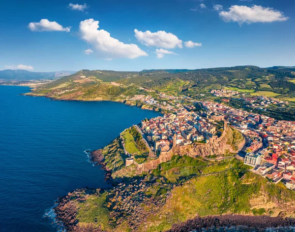 Pohled Letícího Letounu Úžasný Jarní Městský Přístav Castelsardo Letecký Pohled — Stock fotografie