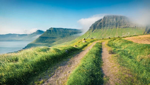 Misty Summer View Faroe Islands Attractive Morning Scene Outskirts Sydradalur — Stock Photo, Image