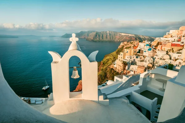 Ljus Morgon Scen Santorini Pittoreska Våren Stadsbilden Berömda Grekiska Semesterorten — Stockfoto