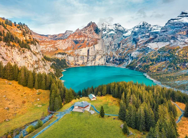 Pohled Letícího Letounu Ohromující Podzimní Pohled Jedinečné Jezero Oeschinensee Skvělá — Stock fotografie