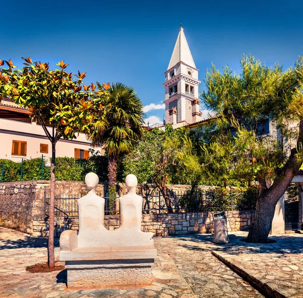 Vista Soleada Mañana Cerca Iglesia San Martín Pintoresco Paisaje Urbano —  Fotos de Stock