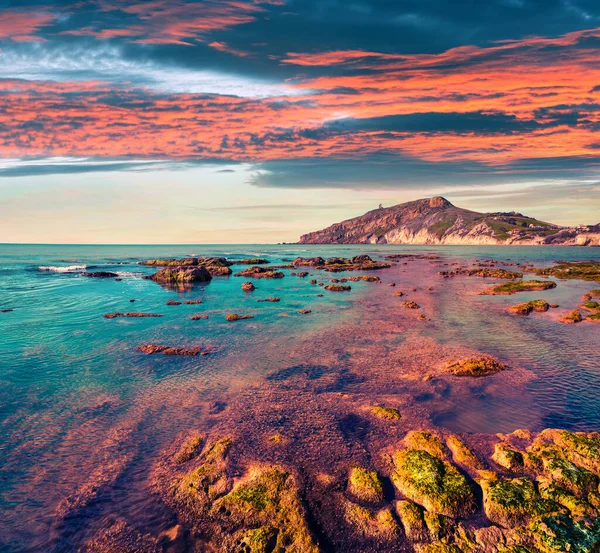 Atemberaubender Blick Auf Den Strand Von Giallonardo Feuerfarben Sonnenuntergang Sizilien — Stockfoto