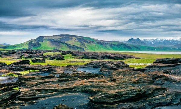 Hermoso Paisaje Islandés Costa Sur Islandia Dramática Mañana Verano Con — Foto de Stock