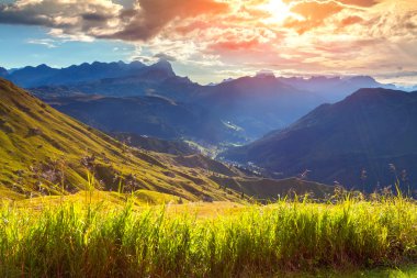 Yaz peyzaj İtalyanca Alps
