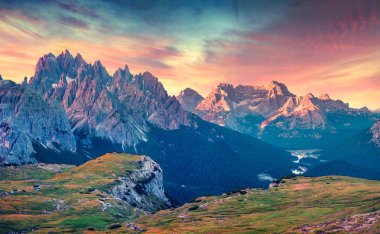Cadini di Misurina Sıradağları