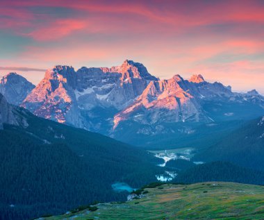 Cadini di Misurina aralığı