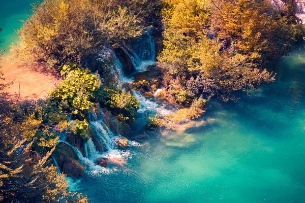 Ochtend in het Nationaal Park Plitvice Lakes. — Stockfoto