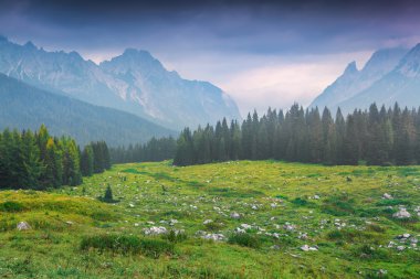 Cresta di Enghe mountain range