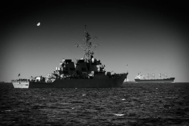 The USS Curtis Wilbur, DDG-54, sits anchored in Tokyo Bay near Yokosuka, Japan. clipart