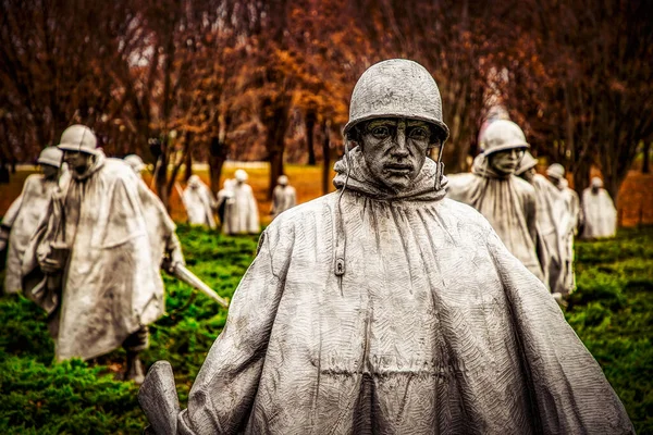 Olhando Para Olhos Soldados Memorial Dos Veteranos Guerra Coreia Washington — Fotografia de Stock