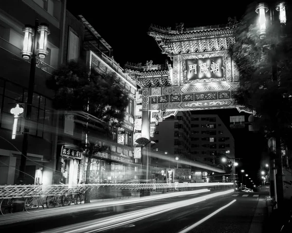 Una Las Muchas Puertas Tori Chinatown Yokohama Segunda Ciudad Más —  Fotos de Stock