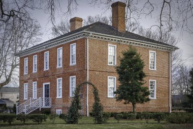 Pembroke Malikanesi 1764 'te köleleştirilmiş Afrikalı Amerikalılar tarafından inşa edildi, bina hala Virginia Beach, Virginia' da duruyor..