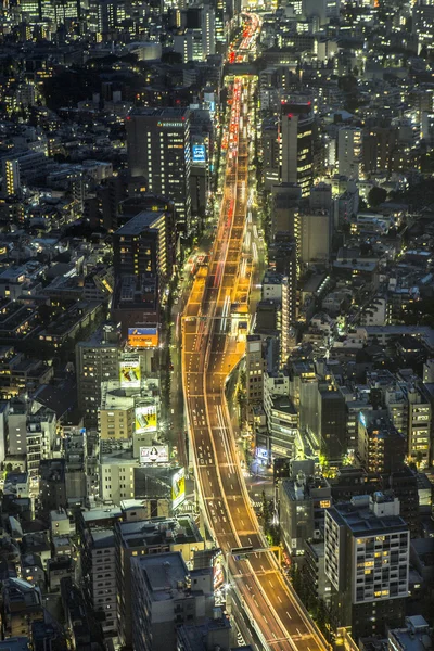 Tokyo paisaje urbano por la noche — Foto de Stock