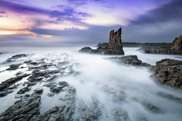 Rocce sulla costa — Foto Stock