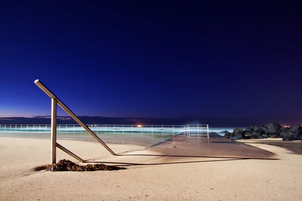 Beach ocean swimming pool — Stock Photo, Image