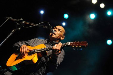 Rio de Janeiro, Brezilya, 27 Mart 2012.Fransız grubu Gipsy Kings Rio de Janeiro 'daki HSBC arenasında bir gösteri sırasında.